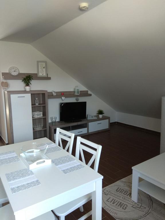 apartmány pod lesem Bohutín Kültér fotó